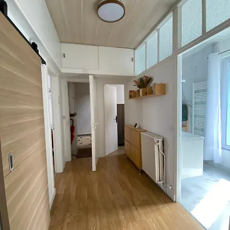 De Charme Climatisé à Apartamento *